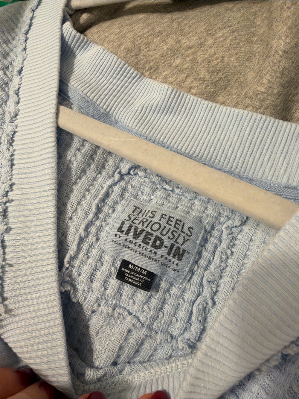 AE Sweater - Picture 3 of 4